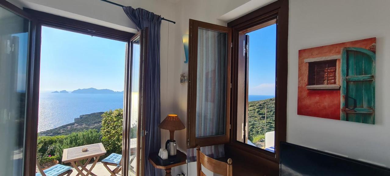 פונזה Guest House Villa Il Gabbiano מראה חיצוני תמונה