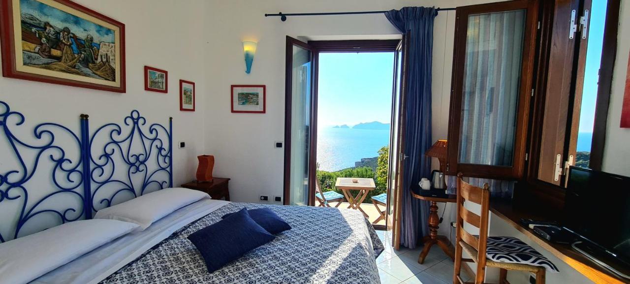 פונזה Guest House Villa Il Gabbiano מראה חיצוני תמונה