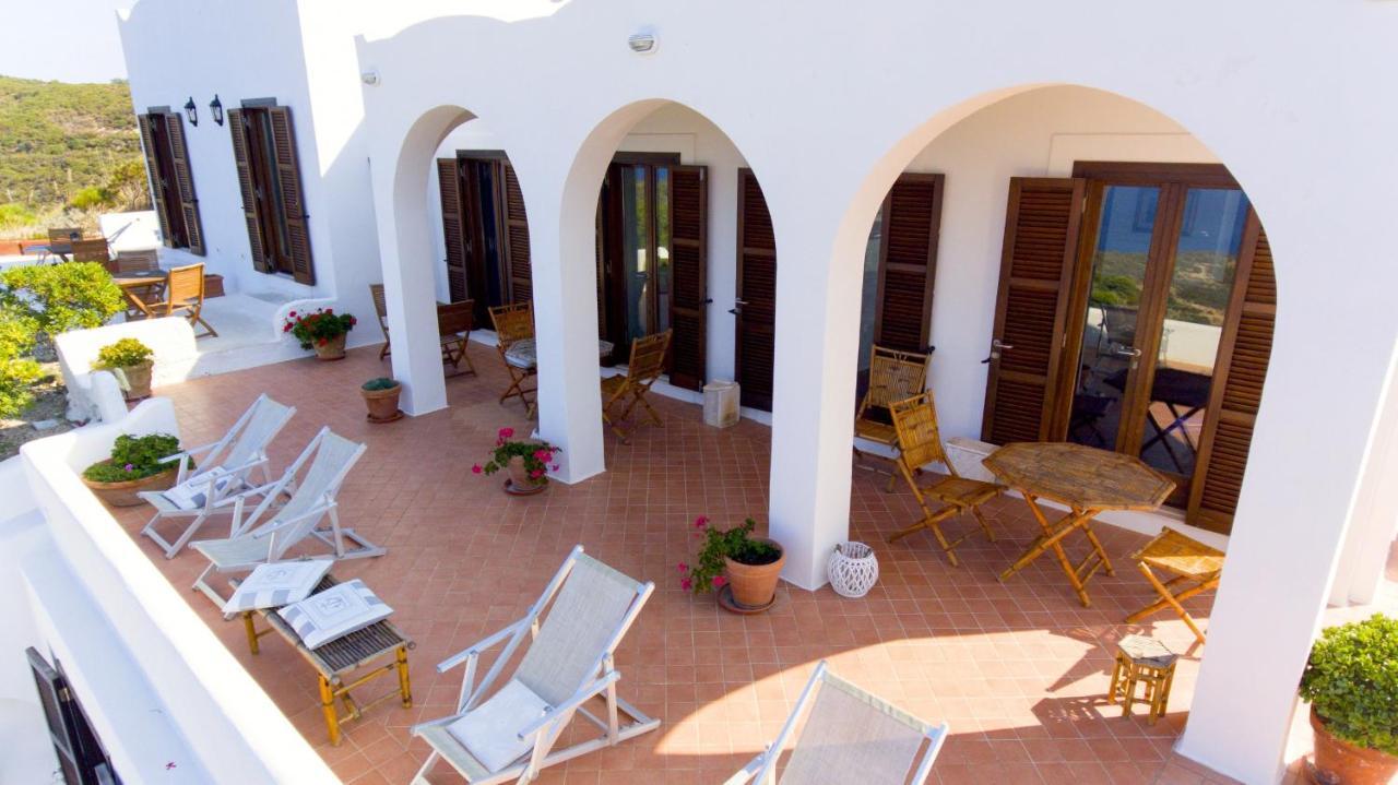 פונזה Guest House Villa Il Gabbiano מראה חיצוני תמונה